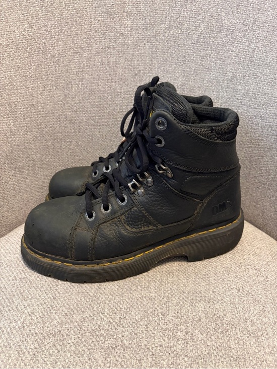 Dr. Martens Shoes - DR. MARTENS- size 7 men’s/ size 8 ladies black Ironbridge Steel Toe Work Boots.